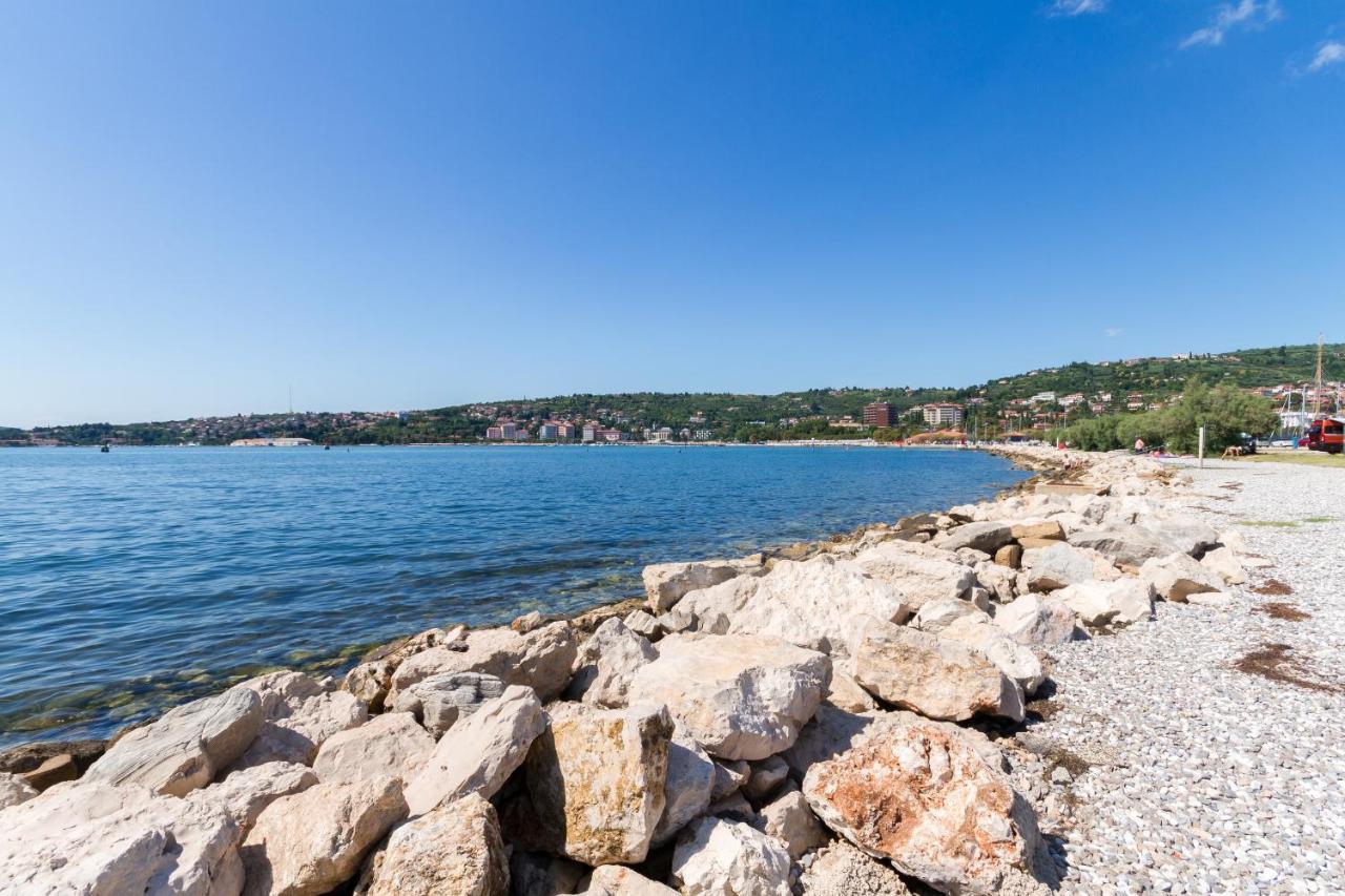 Premium Marina Apartments With Sea View By Locap Group Portorož Dış mekan fotoğraf