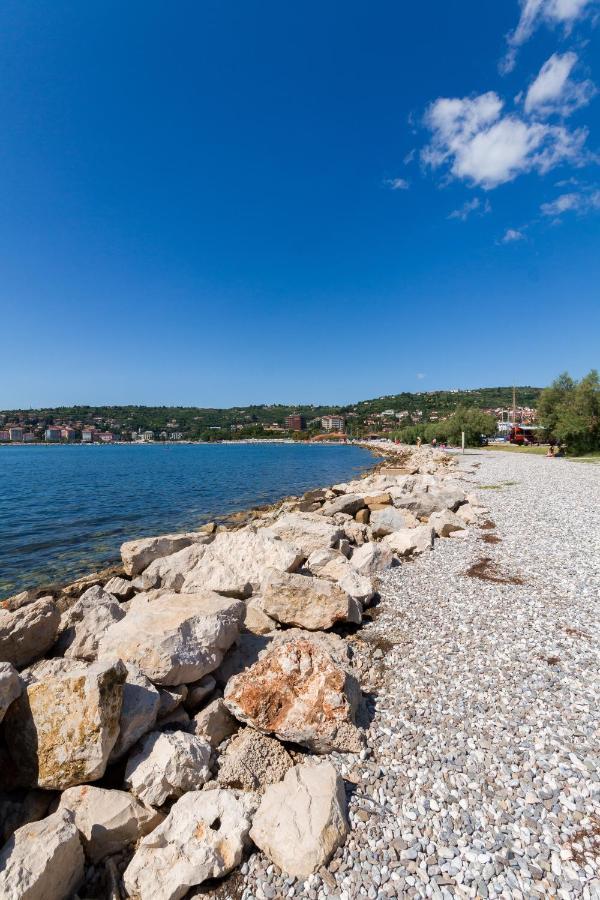 Premium Marina Apartments With Sea View By Locap Group Portorož Dış mekan fotoğraf